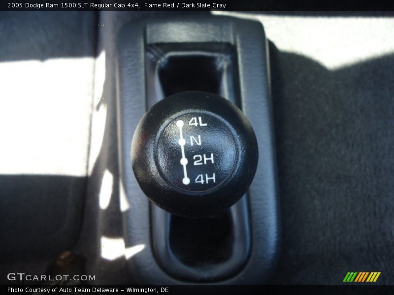 Flame Red / Dark Slate Gray 2005 Dodge Ram 1500 SLT Regular Cab 4x4