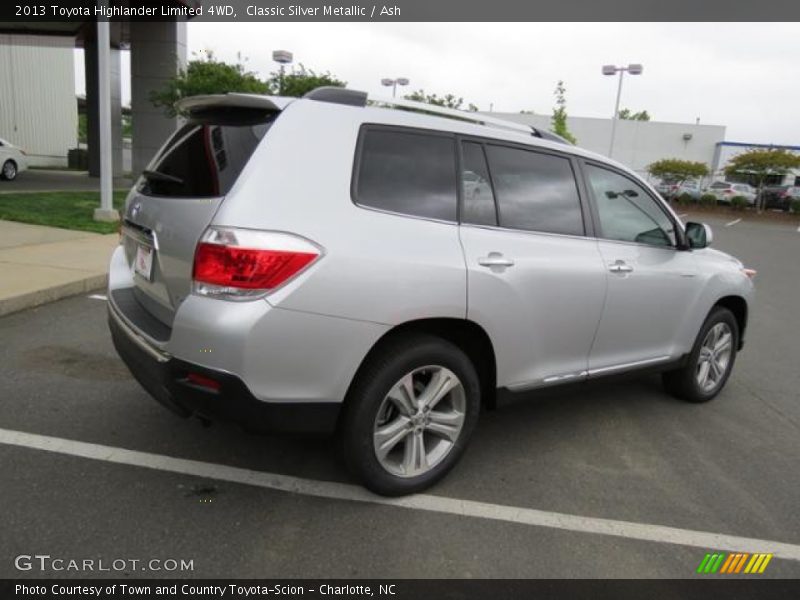 Classic Silver Metallic / Ash 2013 Toyota Highlander Limited 4WD