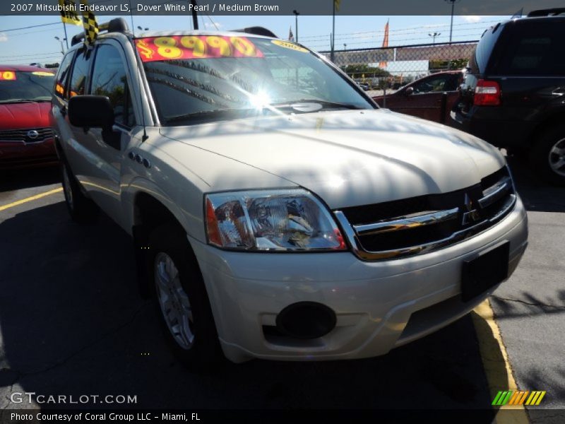 Dover White Pearl / Medium Brown 2007 Mitsubishi Endeavor LS