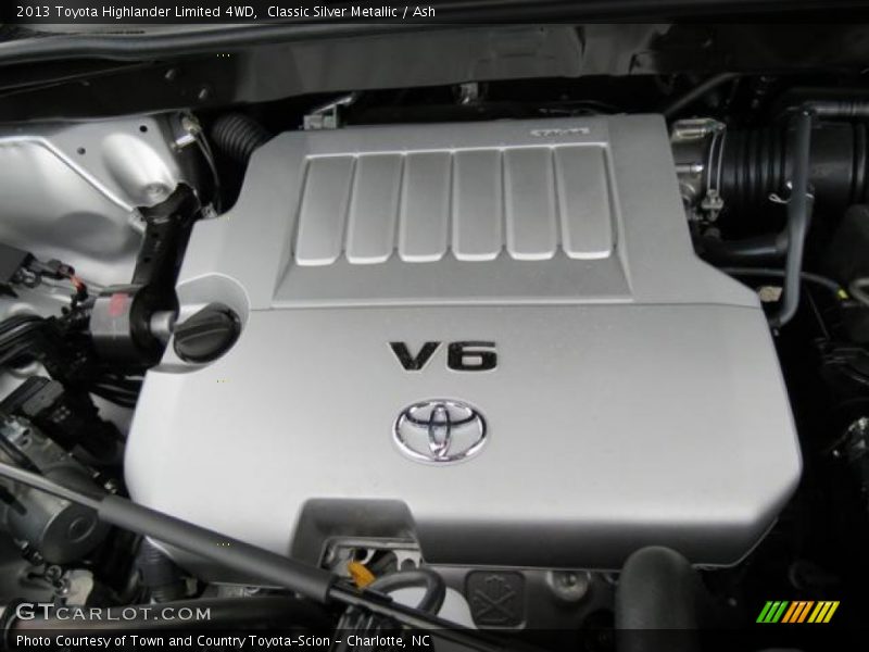 Classic Silver Metallic / Ash 2013 Toyota Highlander Limited 4WD