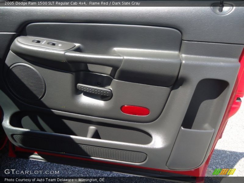 Flame Red / Dark Slate Gray 2005 Dodge Ram 1500 SLT Regular Cab 4x4