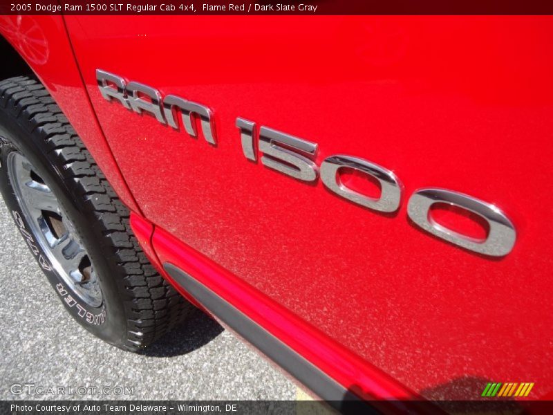 Flame Red / Dark Slate Gray 2005 Dodge Ram 1500 SLT Regular Cab 4x4