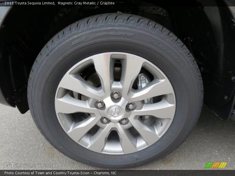 Magnetic Gray Metallic / Graphite 2013 Toyota Sequoia Limited
