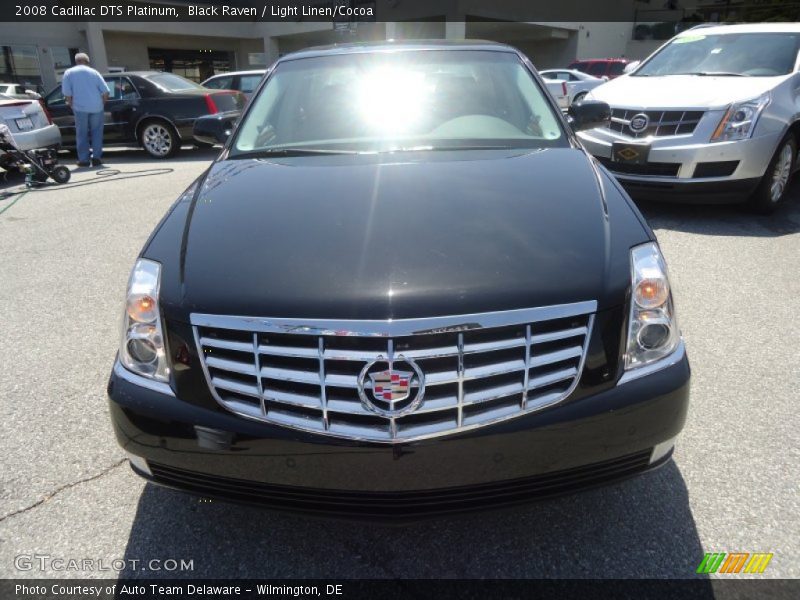 Black Raven / Light Linen/Cocoa 2008 Cadillac DTS Platinum