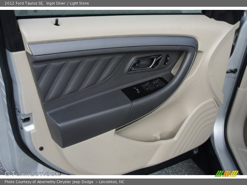 Ingot Silver / Light Stone 2012 Ford Taurus SE