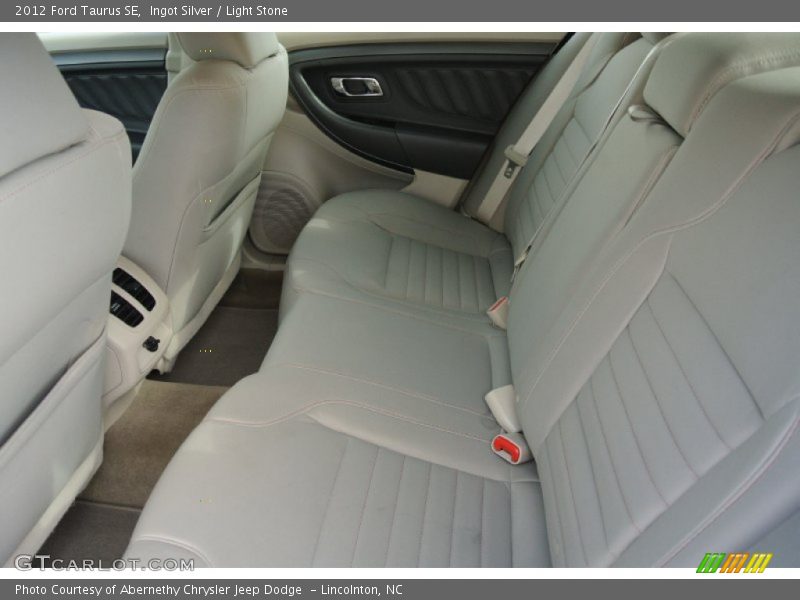 Ingot Silver / Light Stone 2012 Ford Taurus SE
