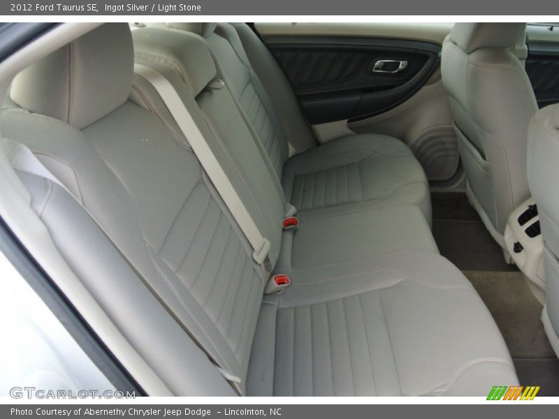 Ingot Silver / Light Stone 2012 Ford Taurus SE