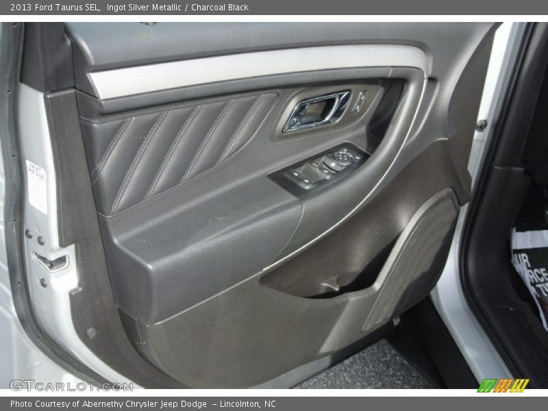 Ingot Silver Metallic / Charcoal Black 2013 Ford Taurus SEL