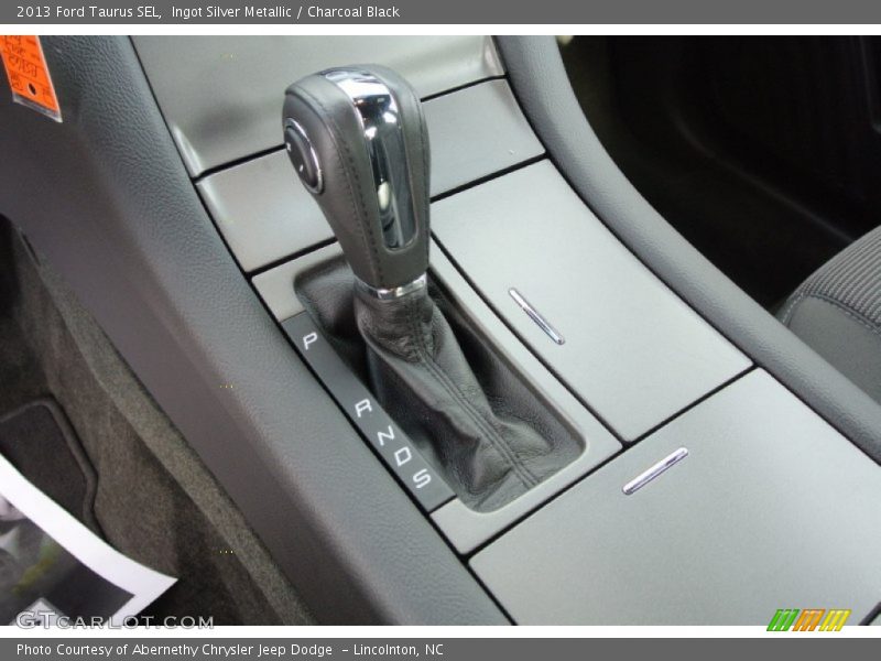 Ingot Silver Metallic / Charcoal Black 2013 Ford Taurus SEL