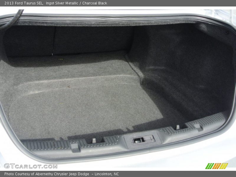 Ingot Silver Metallic / Charcoal Black 2013 Ford Taurus SEL
