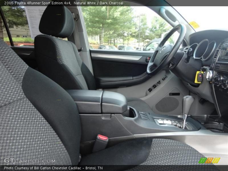 Natural White / Dark Charcoal 2006 Toyota 4Runner Sport Edition 4x4