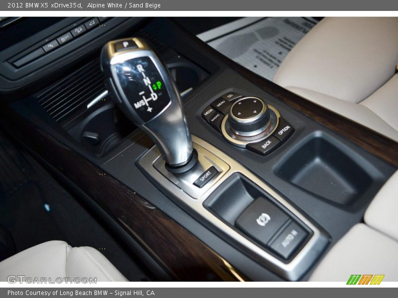 Alpine White / Sand Beige 2012 BMW X5 xDrive35d