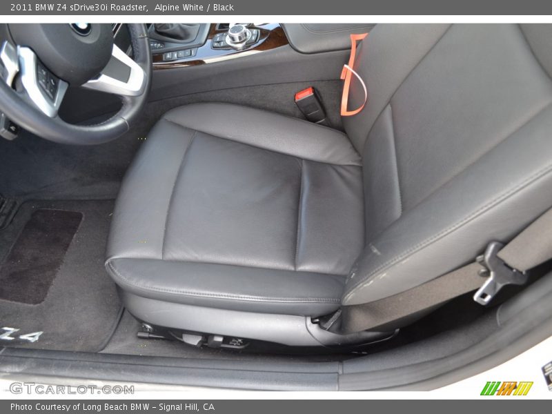 Alpine White / Black 2011 BMW Z4 sDrive30i Roadster