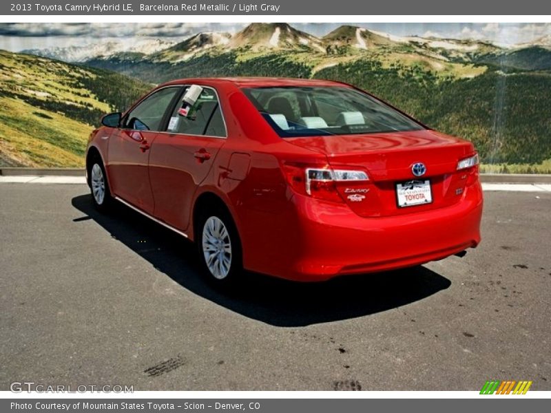 Barcelona Red Metallic / Light Gray 2013 Toyota Camry Hybrid LE