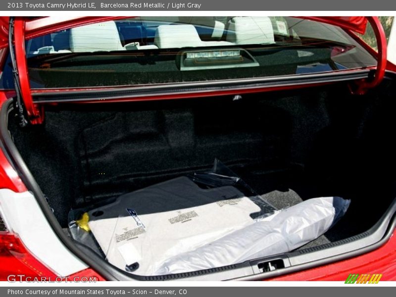 Barcelona Red Metallic / Light Gray 2013 Toyota Camry Hybrid LE