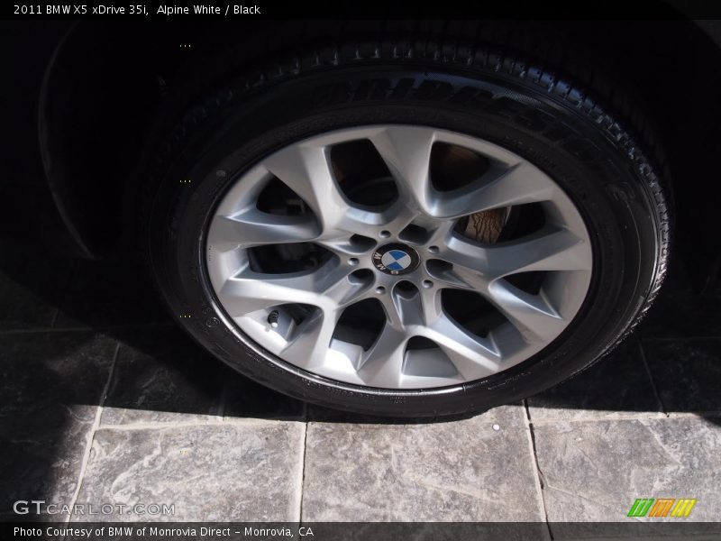 Alpine White / Black 2011 BMW X5 xDrive 35i