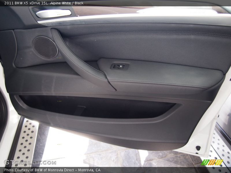 Alpine White / Black 2011 BMW X5 xDrive 35i