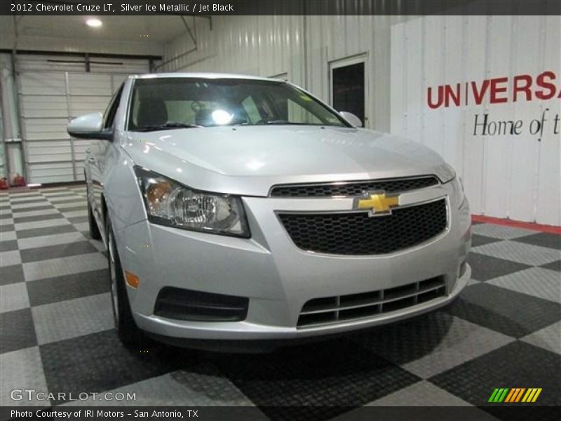 Silver Ice Metallic / Jet Black 2012 Chevrolet Cruze LT