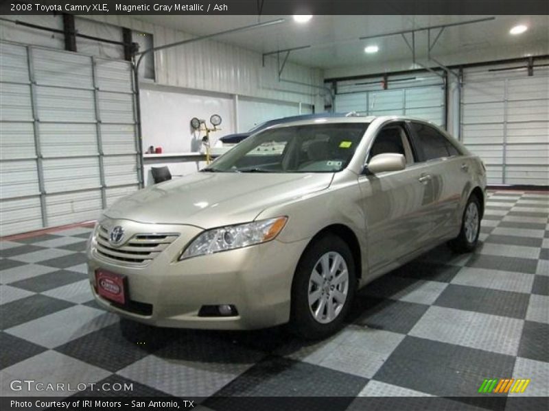 Magnetic Gray Metallic / Ash 2008 Toyota Camry XLE