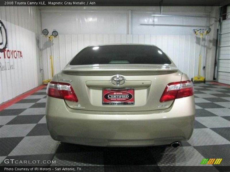 Magnetic Gray Metallic / Ash 2008 Toyota Camry XLE