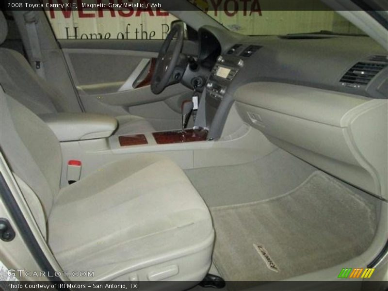 Magnetic Gray Metallic / Ash 2008 Toyota Camry XLE