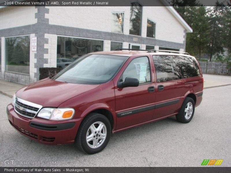 Front 3/4 View of 2004 Venture LT AWD