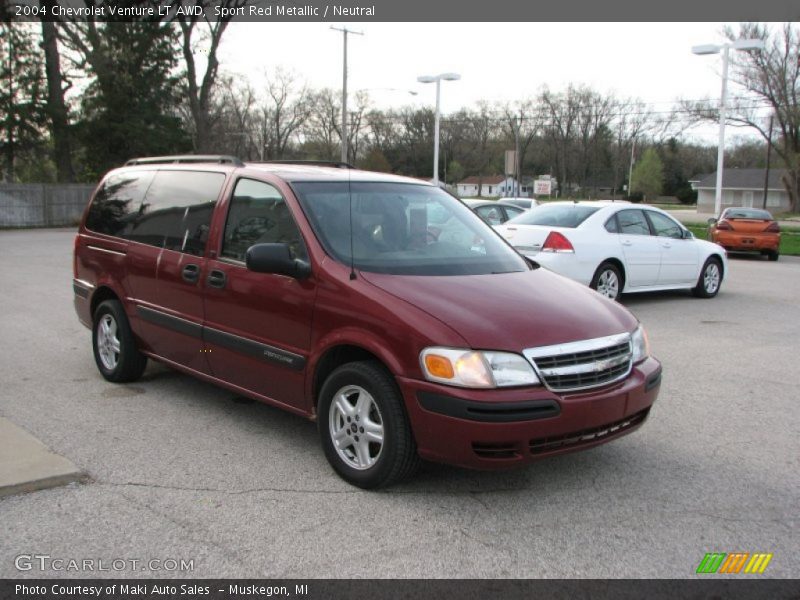 Front 3/4 View of 2004 Venture LT AWD
