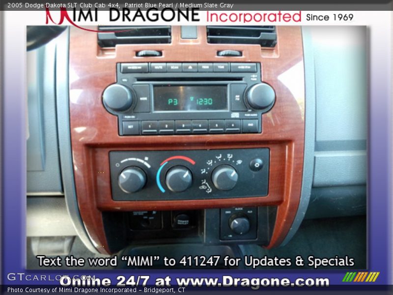 Patriot Blue Pearl / Medium Slate Gray 2005 Dodge Dakota SLT Club Cab 4x4