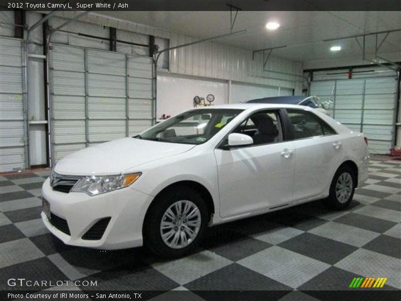 Super White / Ash 2012 Toyota Camry L