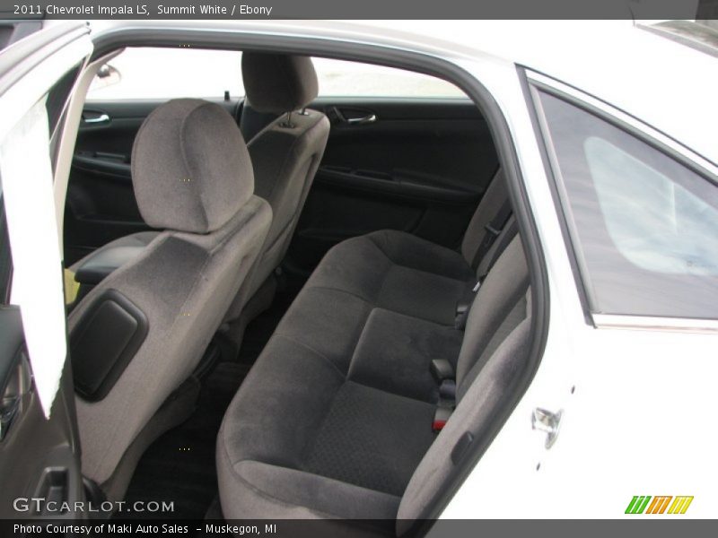 Summit White / Ebony 2011 Chevrolet Impala LS