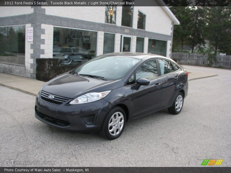 Tuxedo Black Metallic / Light Stone/Charcoal Black 2012 Ford Fiesta S Sedan