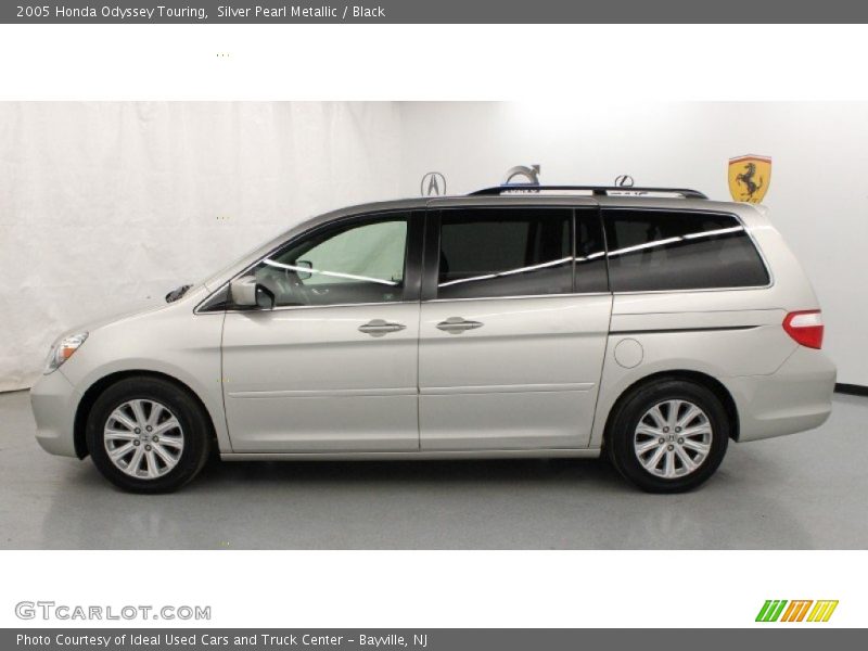 Silver Pearl Metallic / Black 2005 Honda Odyssey Touring