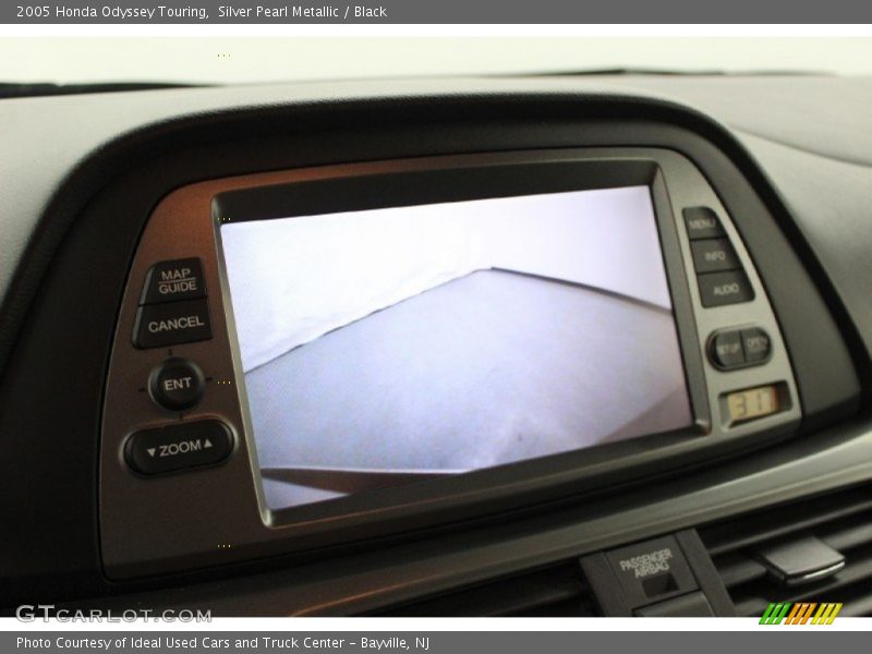 Silver Pearl Metallic / Black 2005 Honda Odyssey Touring