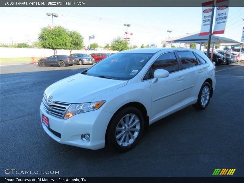 Blizzard Pearl / Ivory 2009 Toyota Venza I4