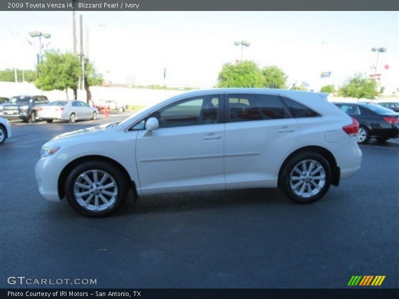 Blizzard Pearl / Ivory 2009 Toyota Venza I4