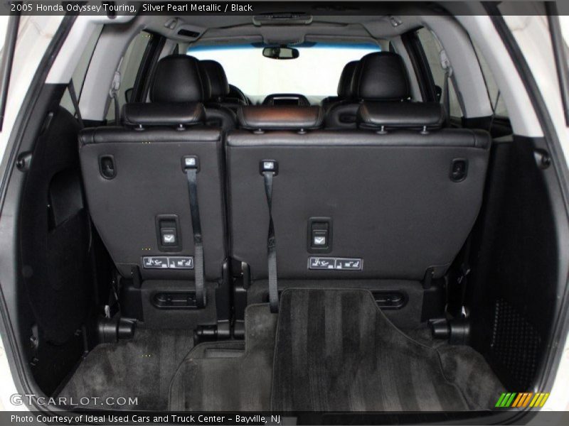 Silver Pearl Metallic / Black 2005 Honda Odyssey Touring