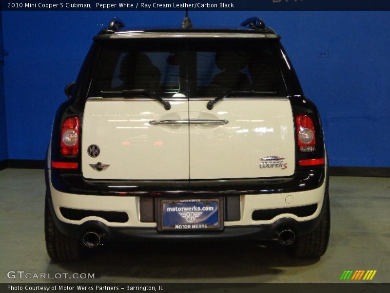 Pepper White / Ray Cream Leather/Carbon Black 2010 Mini Cooper S Clubman