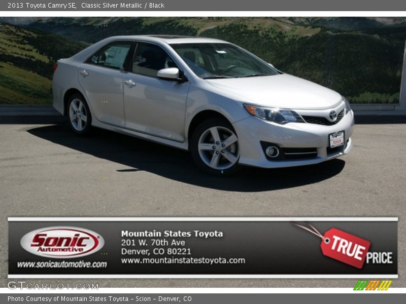 Classic Silver Metallic / Black 2013 Toyota Camry SE