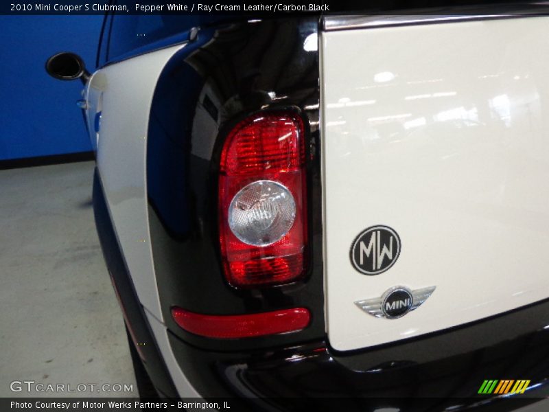 Pepper White / Ray Cream Leather/Carbon Black 2010 Mini Cooper S Clubman