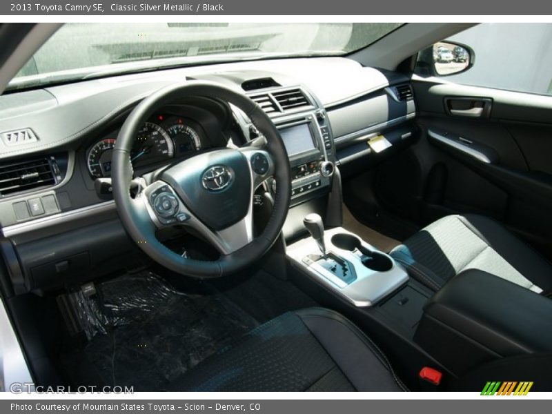 Classic Silver Metallic / Black 2013 Toyota Camry SE