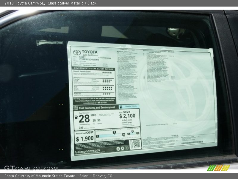 Classic Silver Metallic / Black 2013 Toyota Camry SE