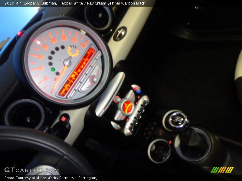 Pepper White / Ray Cream Leather/Carbon Black 2010 Mini Cooper S Clubman