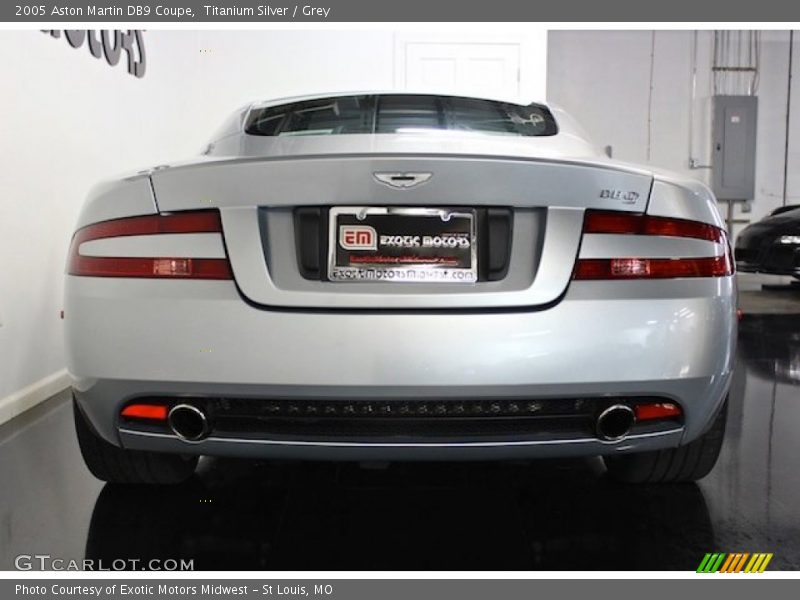 Titanium Silver / Grey 2005 Aston Martin DB9 Coupe