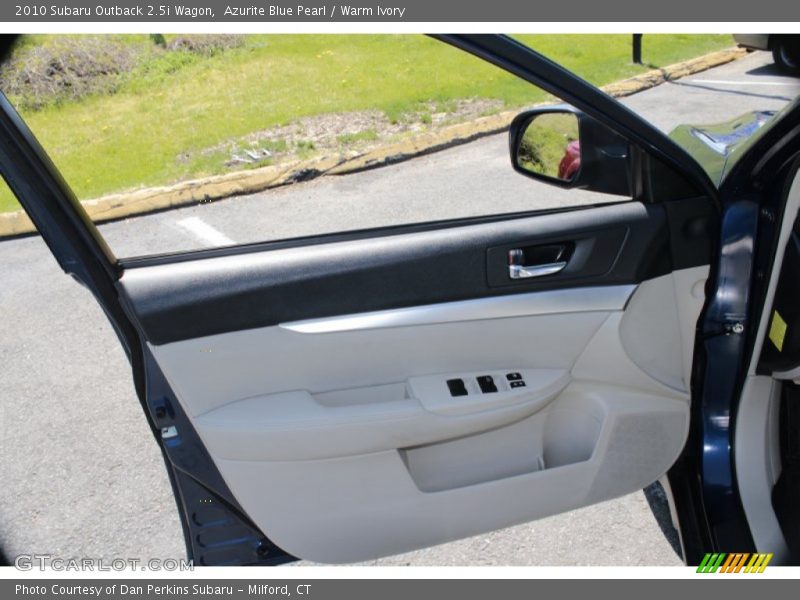 Azurite Blue Pearl / Warm Ivory 2010 Subaru Outback 2.5i Wagon