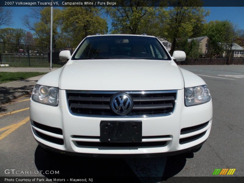 Campanella White / Pure Beige 2007 Volkswagen Touareg V6