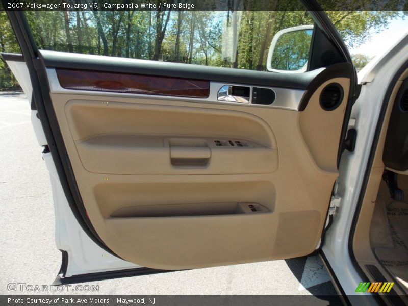 Campanella White / Pure Beige 2007 Volkswagen Touareg V6