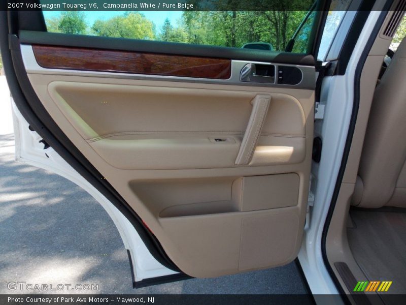 Campanella White / Pure Beige 2007 Volkswagen Touareg V6