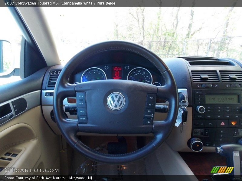 Campanella White / Pure Beige 2007 Volkswagen Touareg V6