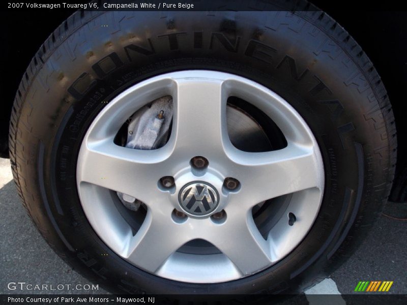 Campanella White / Pure Beige 2007 Volkswagen Touareg V6