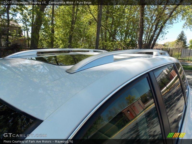Campanella White / Pure Beige 2007 Volkswagen Touareg V6